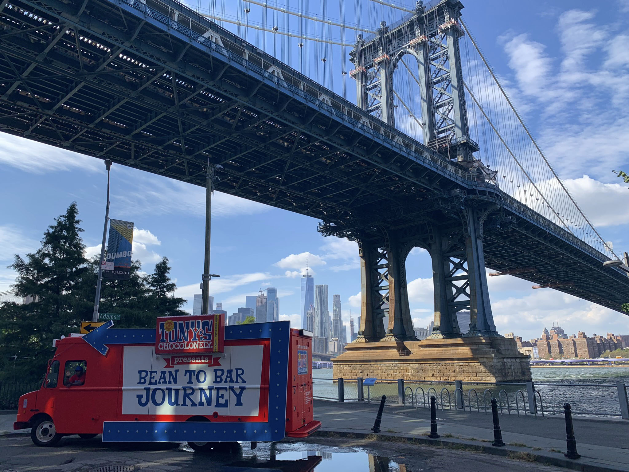 Hey, Brooklyn! We're bringing a smorgasbord of chocolate to Smorgasburg on the Williamsburg waterfront tomorrow. Pretty fitting, eh? Come chat with us about chocolate with your mouth full of chocolate tomorrow from 11-7!